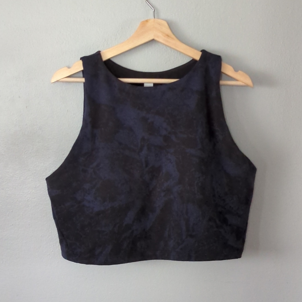 Lole Mile End Crop Top in Black/Navy Jacquard